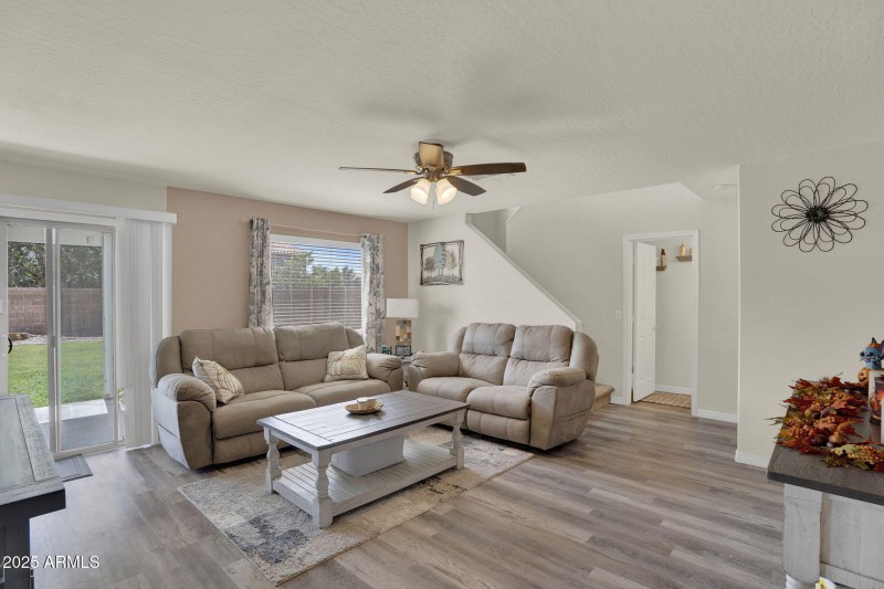 9-web-or-mls-Anastasia-07