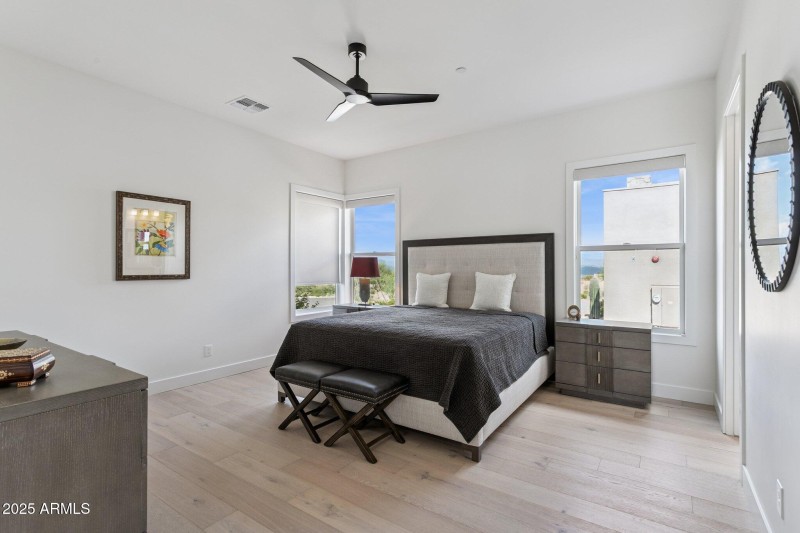 37-web-or-mls-12885-e-rosewood-dr