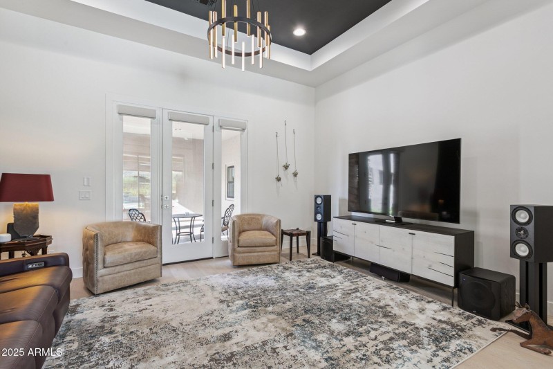 44-web-or-mls-12885-e-rosewood-dr