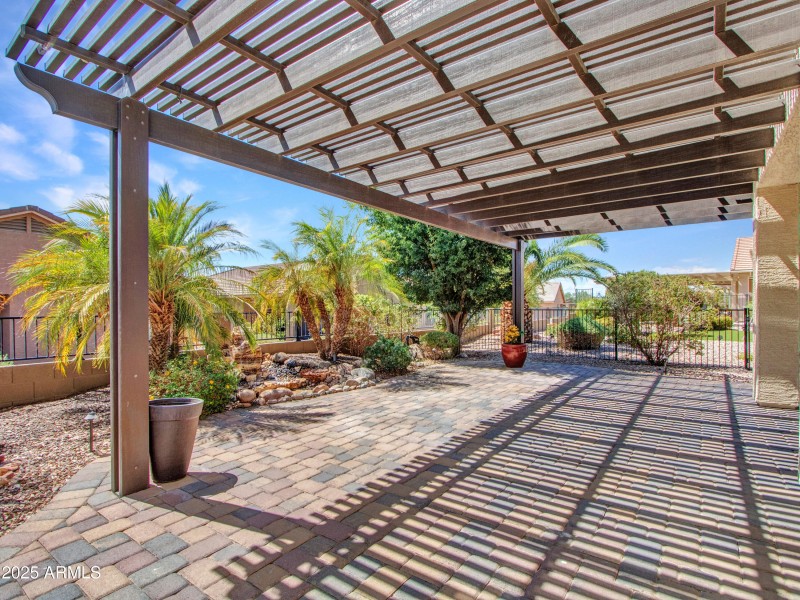 12-Backyard-(8)
