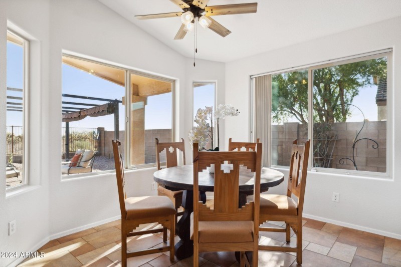 14-web-or-mls-10109-e-trailhead-ct