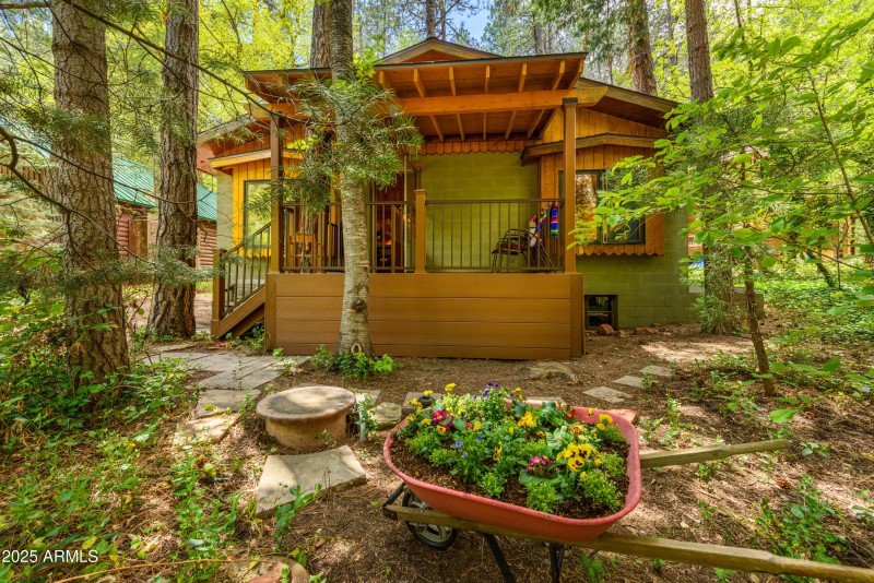 Moonshadow Cabin