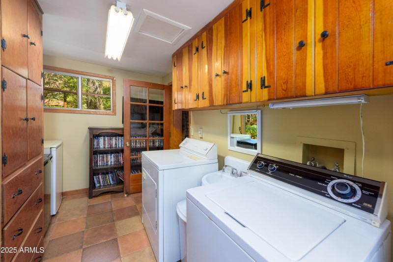 Laundry / Mud Room