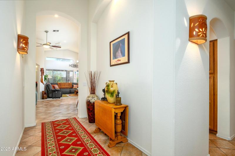 Foyer Hall w/Custom Lighting