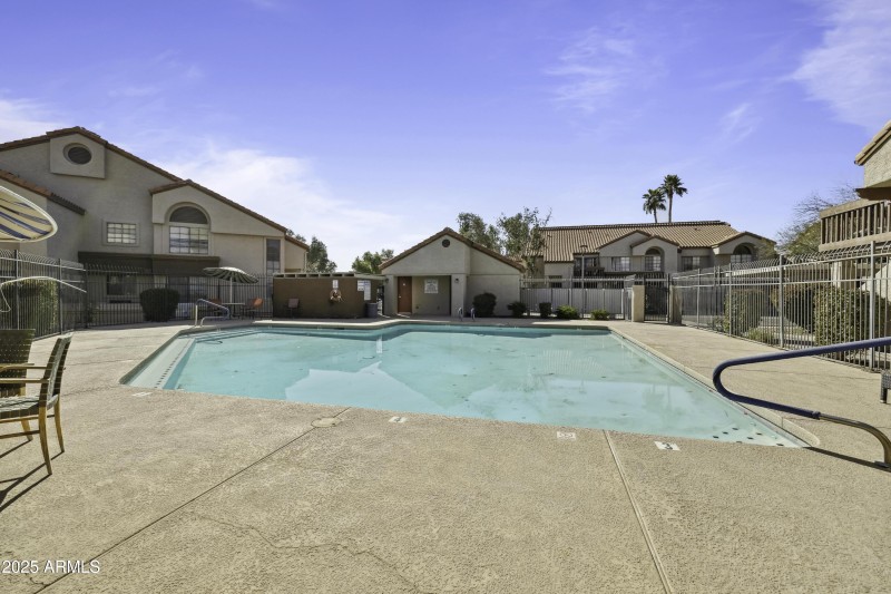 pool10