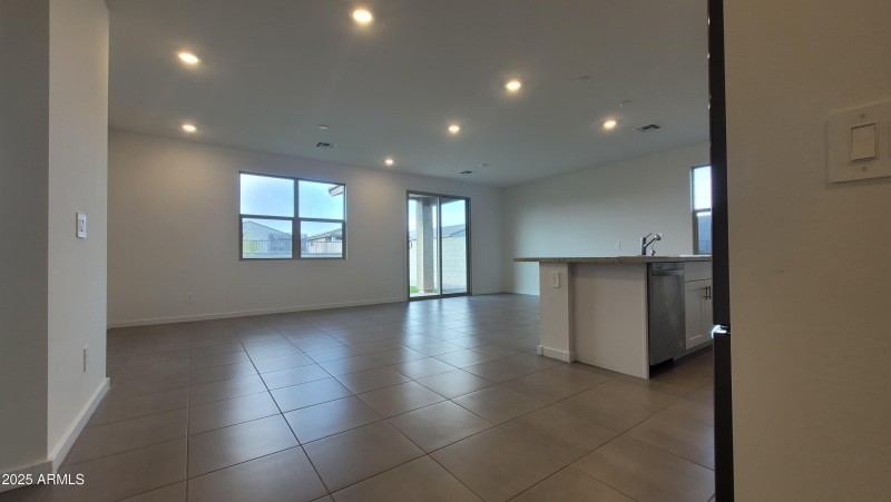 0ecc902b-09d3-47dc-8d2a-9463722f75de