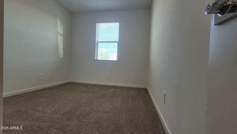 10e95510-cac0-4ae5-b7da-37107b8f2386