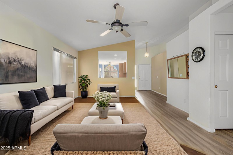 10a Palm Beach