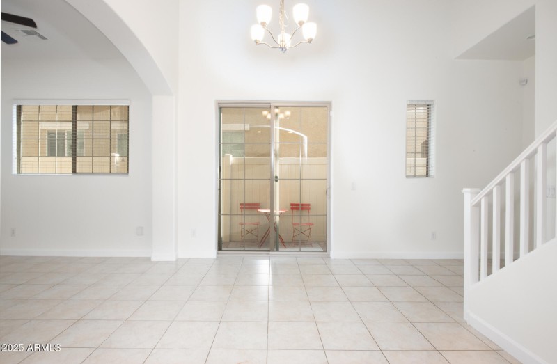 11 Dining room (4)
