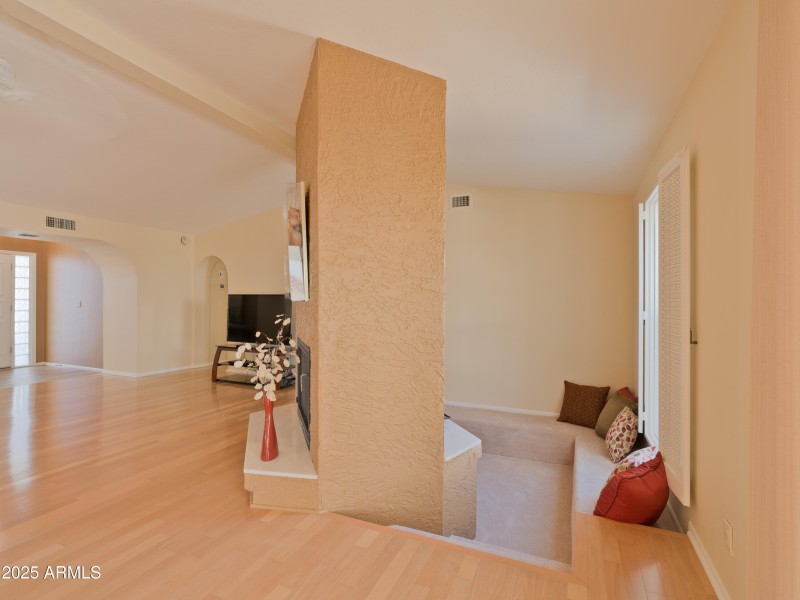 1216 E Winged Foot-11
