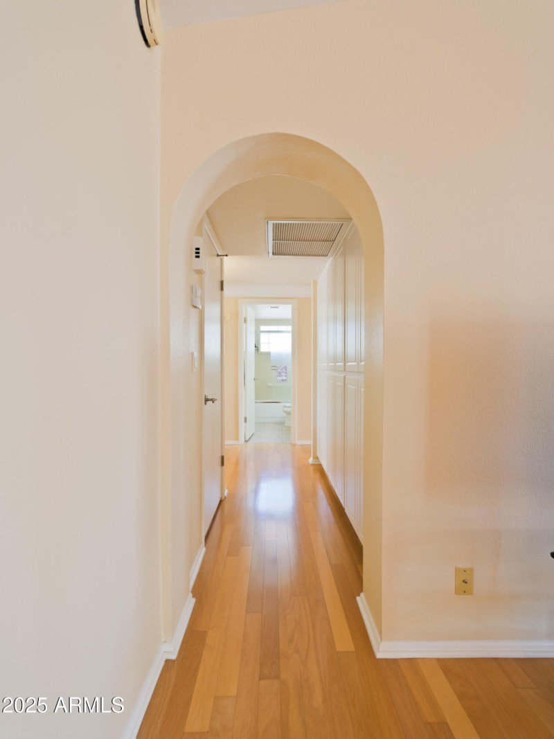 1216 E Winged Foot-15