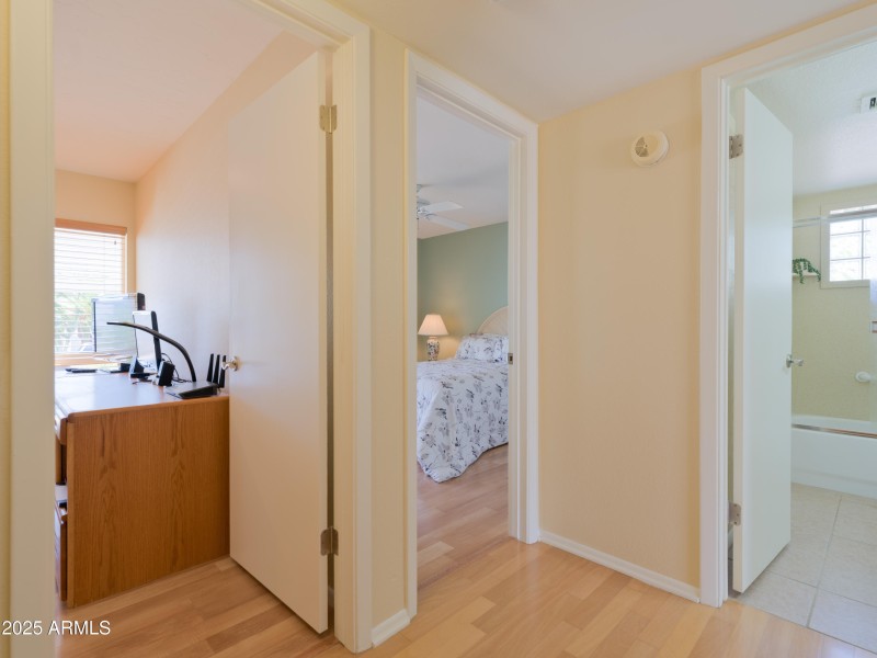 1216 E Winged Foot-16