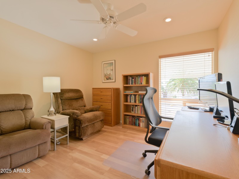 1216 E Winged Foot-17