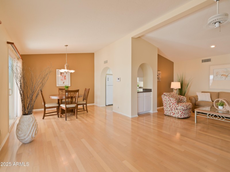 1216 E Winged Foot-34