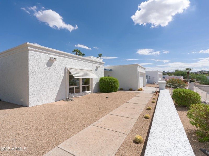 1216 E Winged Foot-43