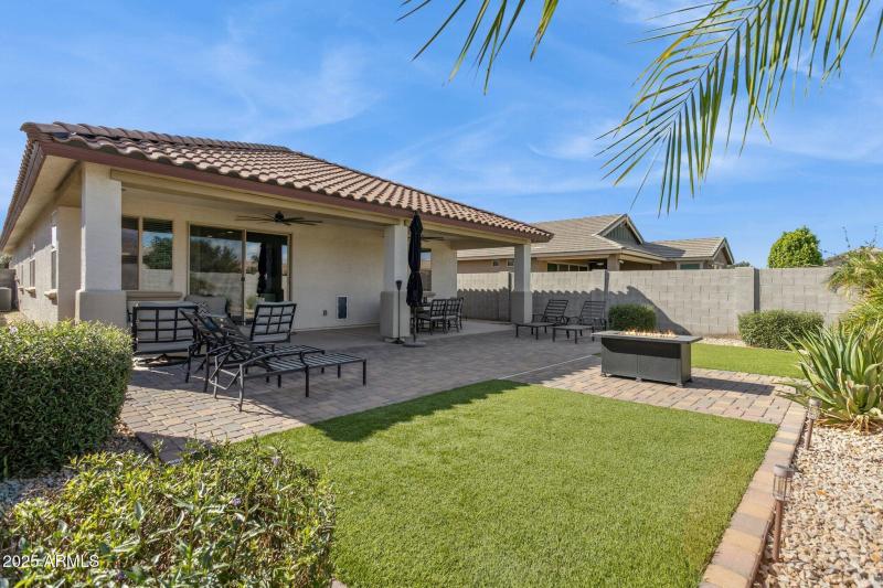 29-web-or-mls-19081-n-jameson-dr