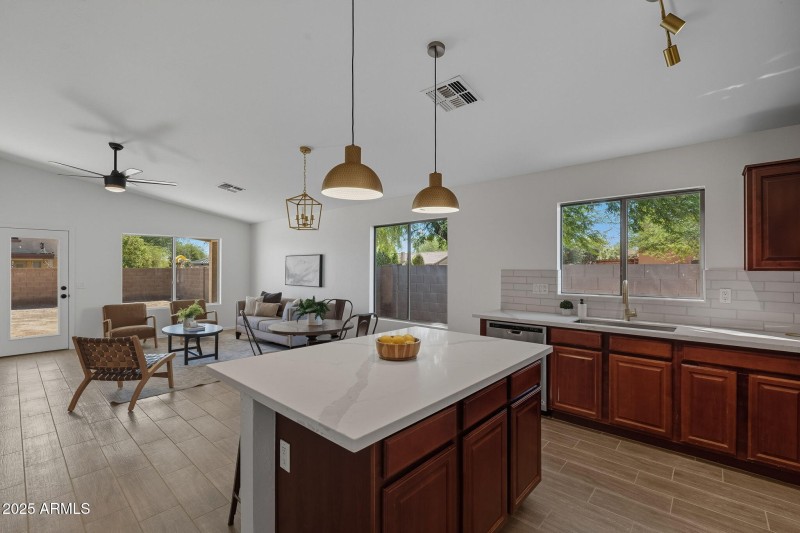 Kitchen/Family Room