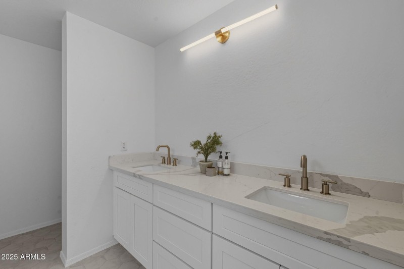 Primary Ensuite