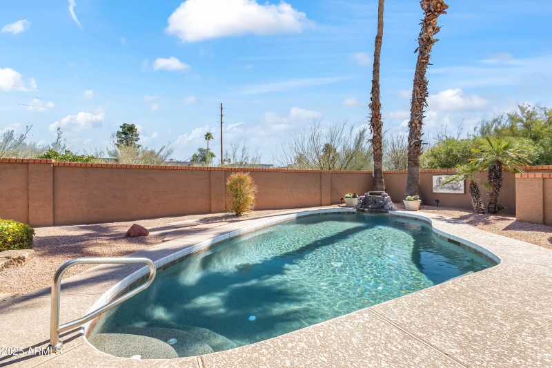 POOL VIEW BACKING TO NATURAL DESERT WASH