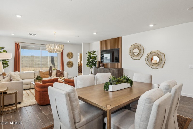 8-web-or-mls-26146-w-lynne-ln-lot-221