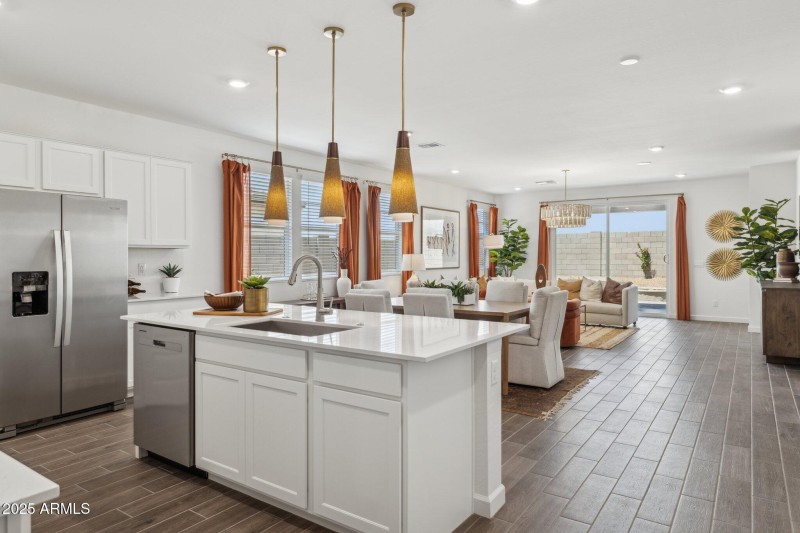 10-web-or-mls-26146-w-lynne-ln-lot-221