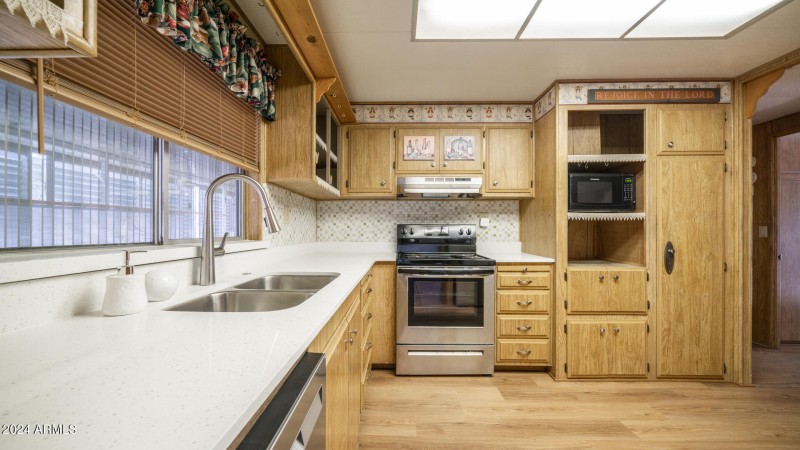 7300 N 51st Ave Unit G124-9