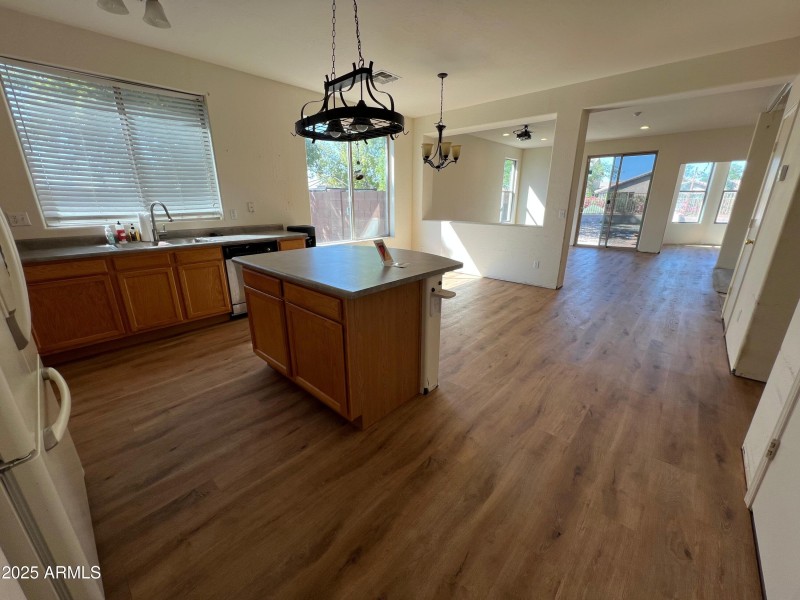 Kitchen/Dining