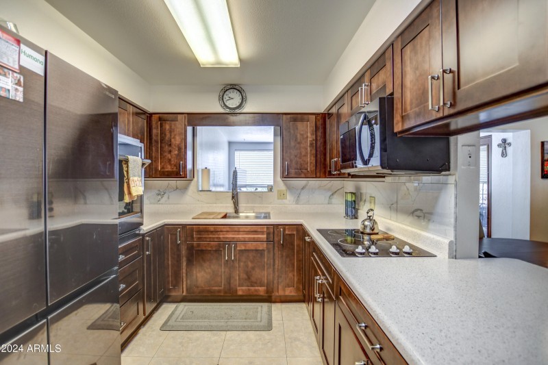 Kitchen 4