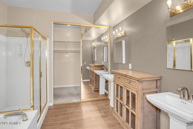 4952 E. Justica St-27-1280