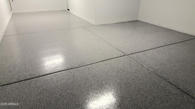 Epoxy garage floor