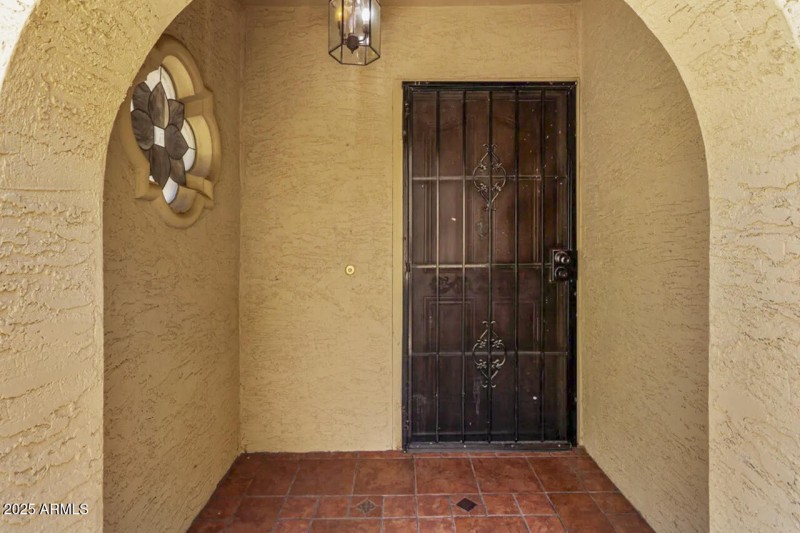 House (5)