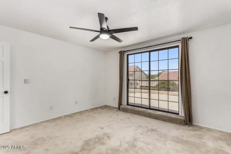 House (24)