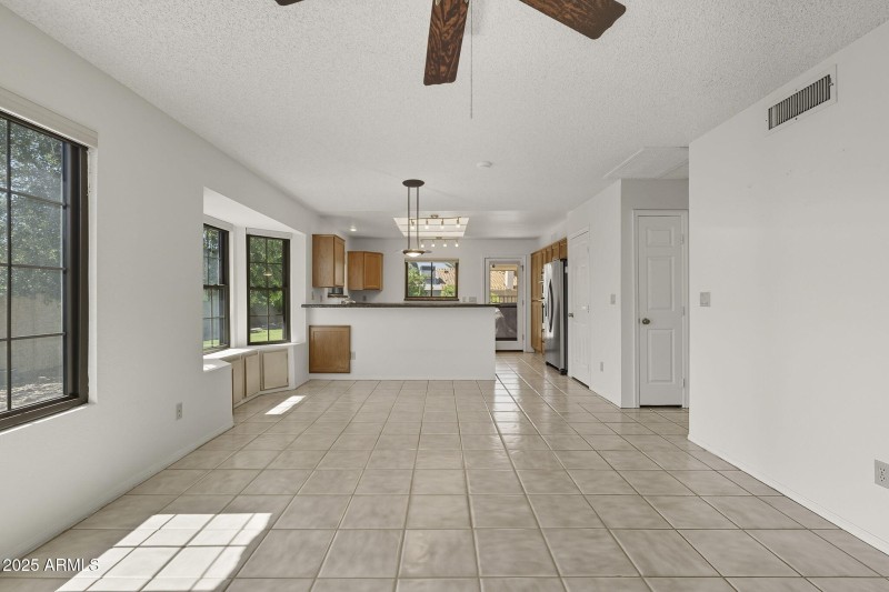 27-web-or-mls-58th Way-16