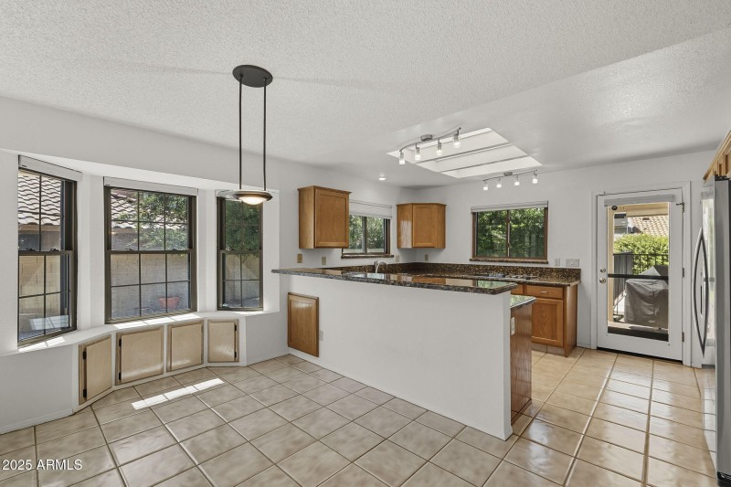 28-web-or-mls-58th Way-17