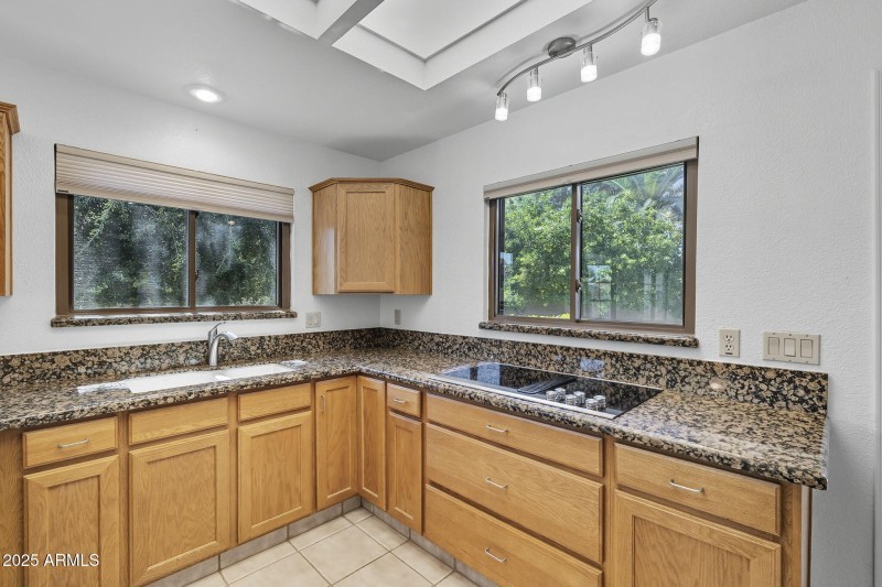 29-web-or-mls-58th Way-18