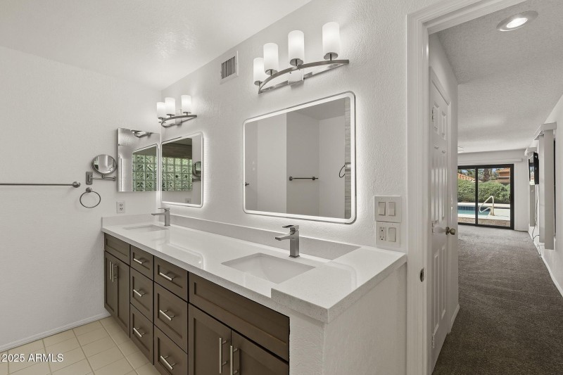 43-web-or-mls-58th Way-32