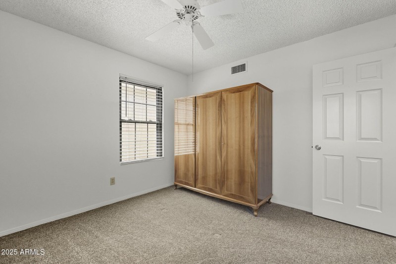 47-web-or-mls-58th Way-36