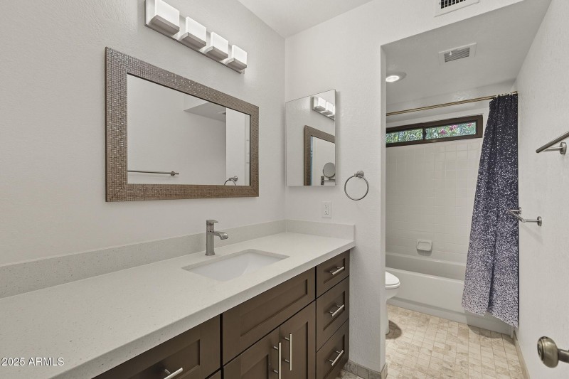 52-web-or-mls-58th Way-41