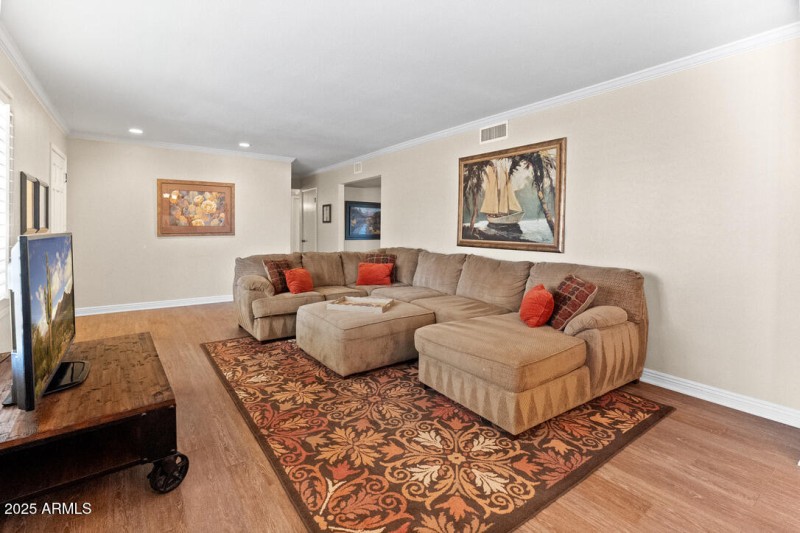 Living Rm