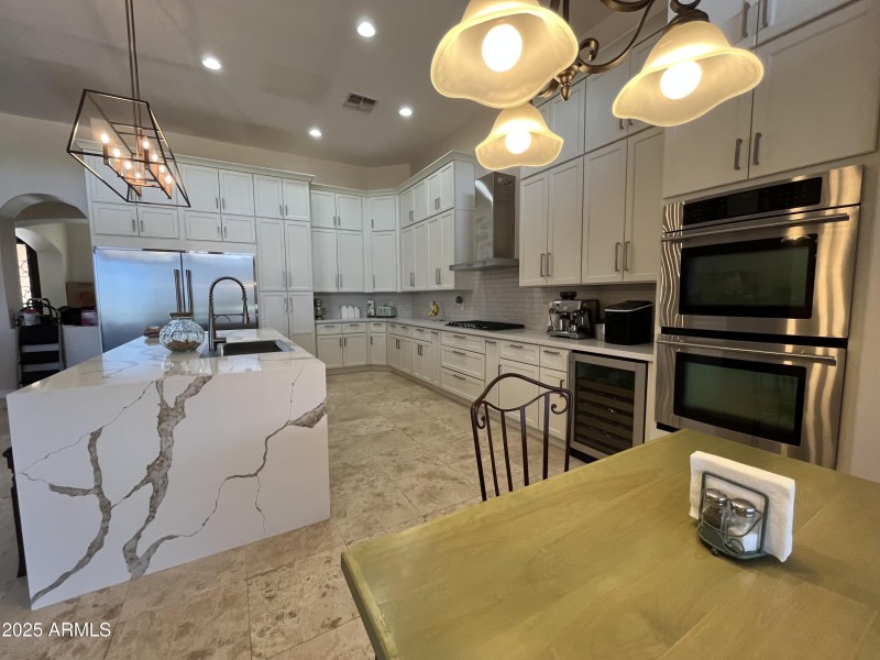 KITCHEN 4