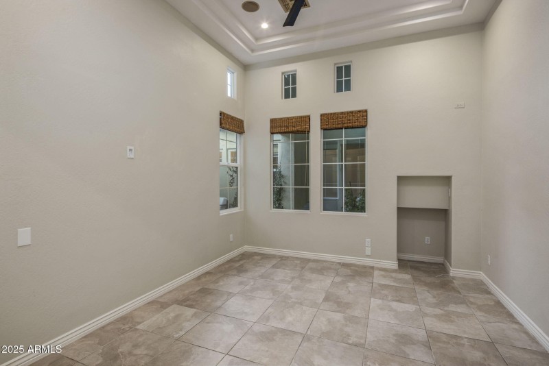 24-web-or-mls-D46A2294