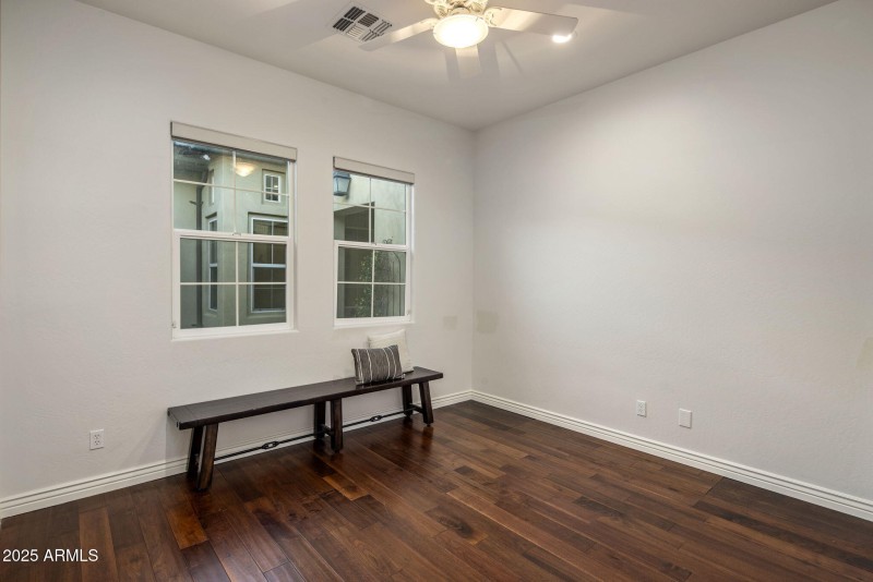26-web-or-mls-D46A2303