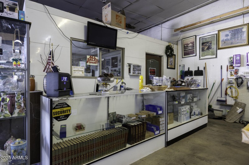 Front Showroom 6