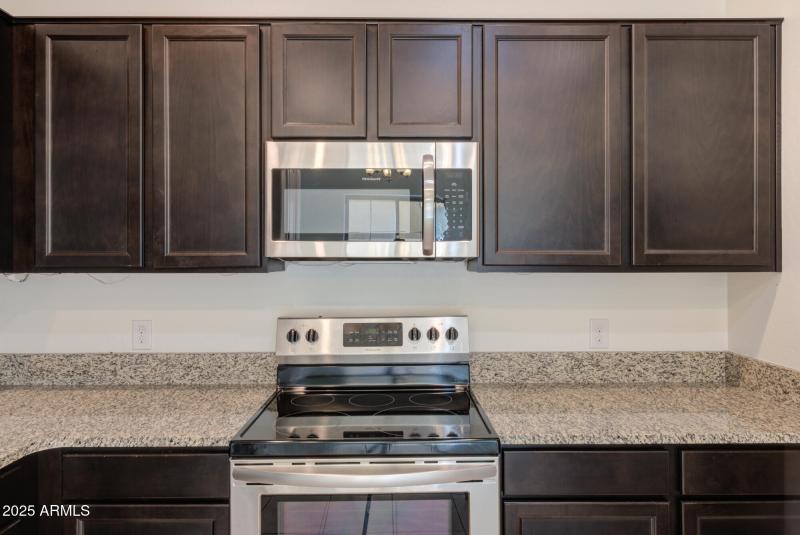 8 Stove (1)