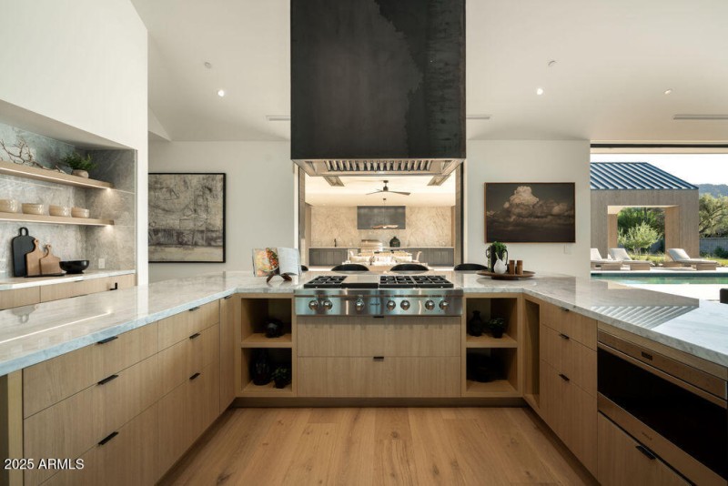 Gourmet Kitchen