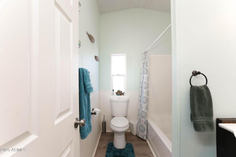 Guest Bath 2