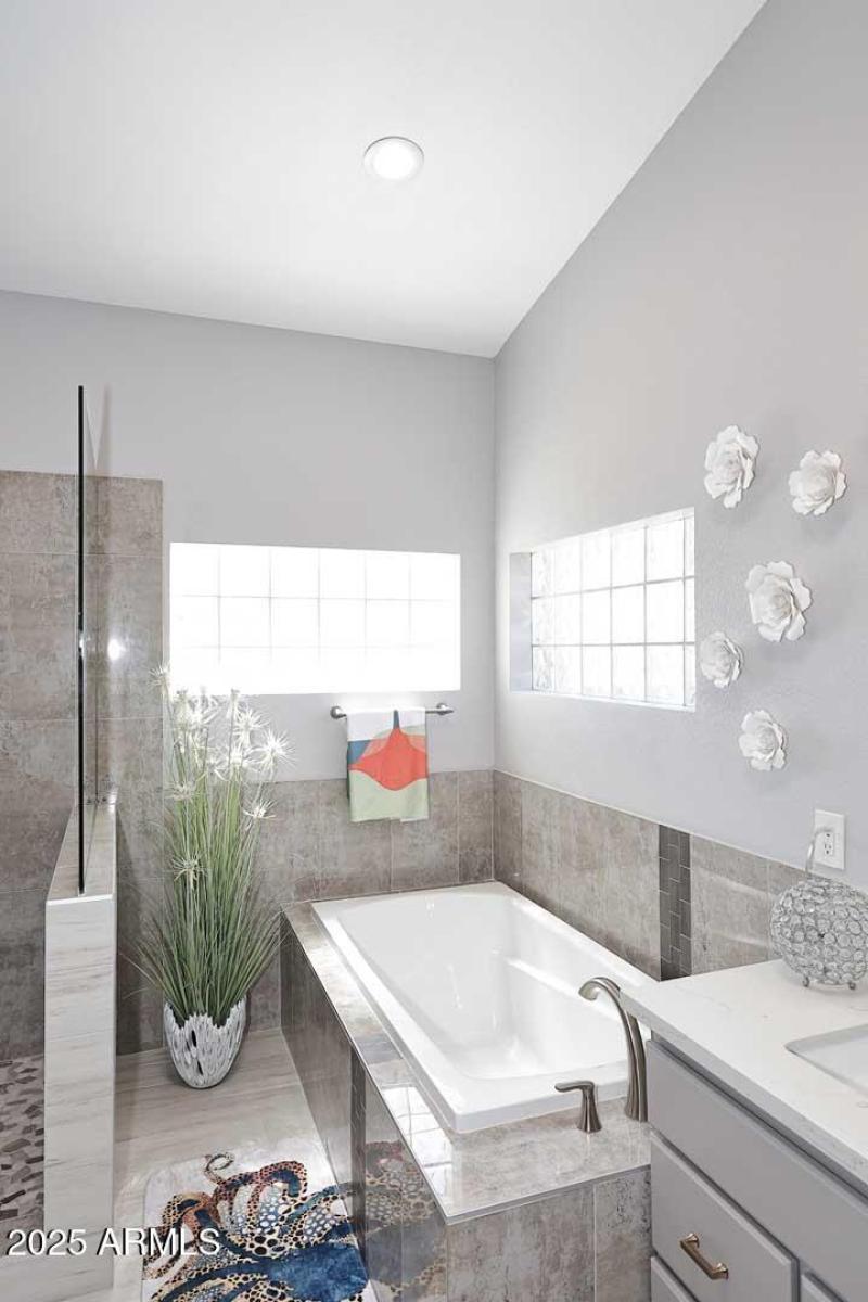 Priamary Bath-Garden Tub