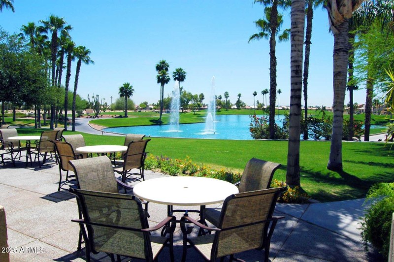 Eagle's Nest-Community Center Patio