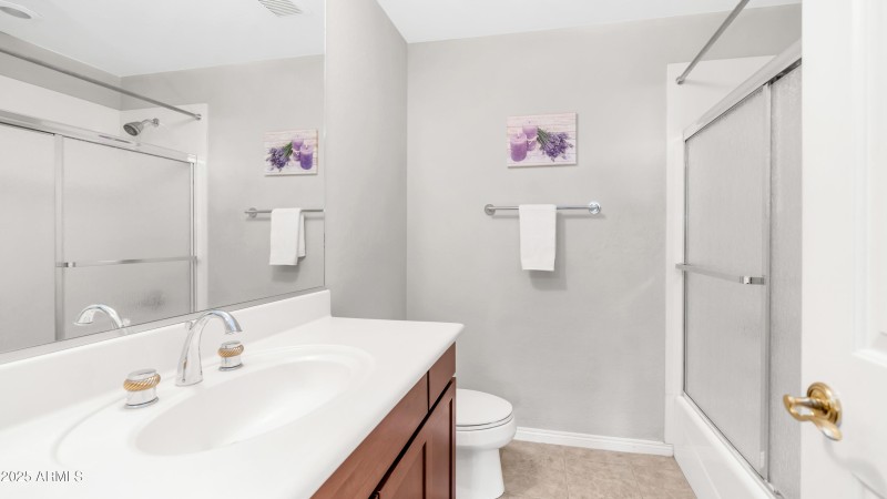 1951 W Bartlett Ct (17)