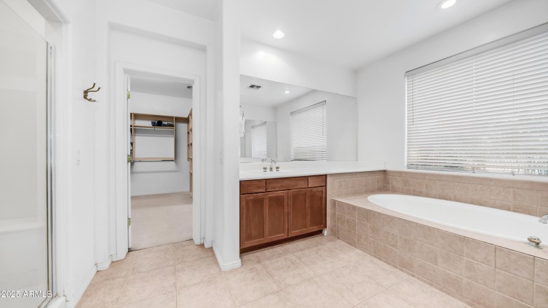 1951 W Bartlett Ct (31)